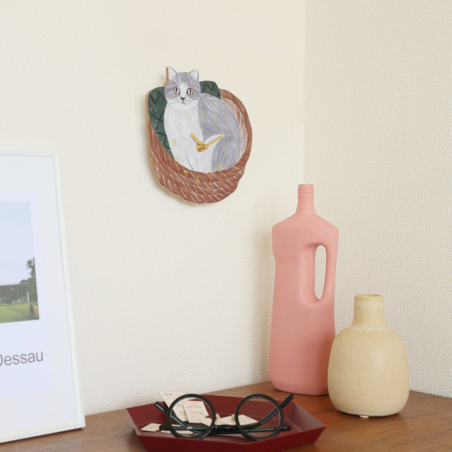 Matsuo Miyuki Diecut Wall Clock Cat in basket