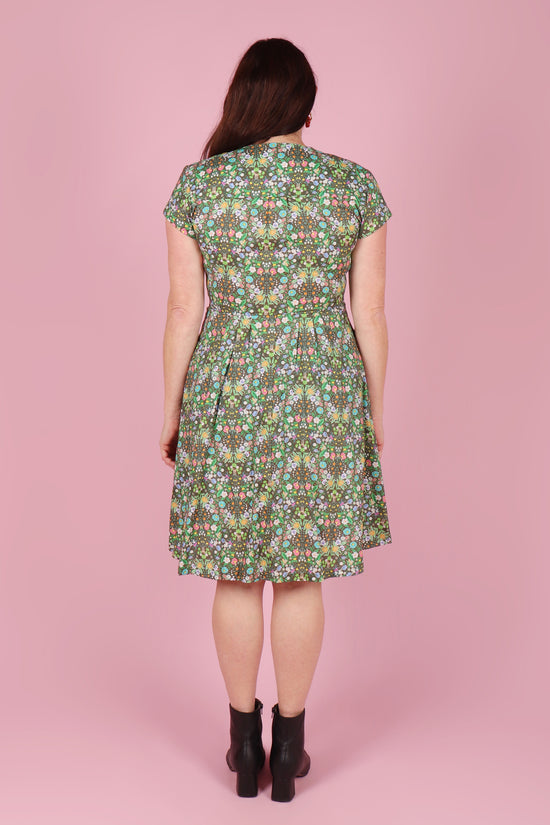 Saski Dress Kawaii Meets Morris