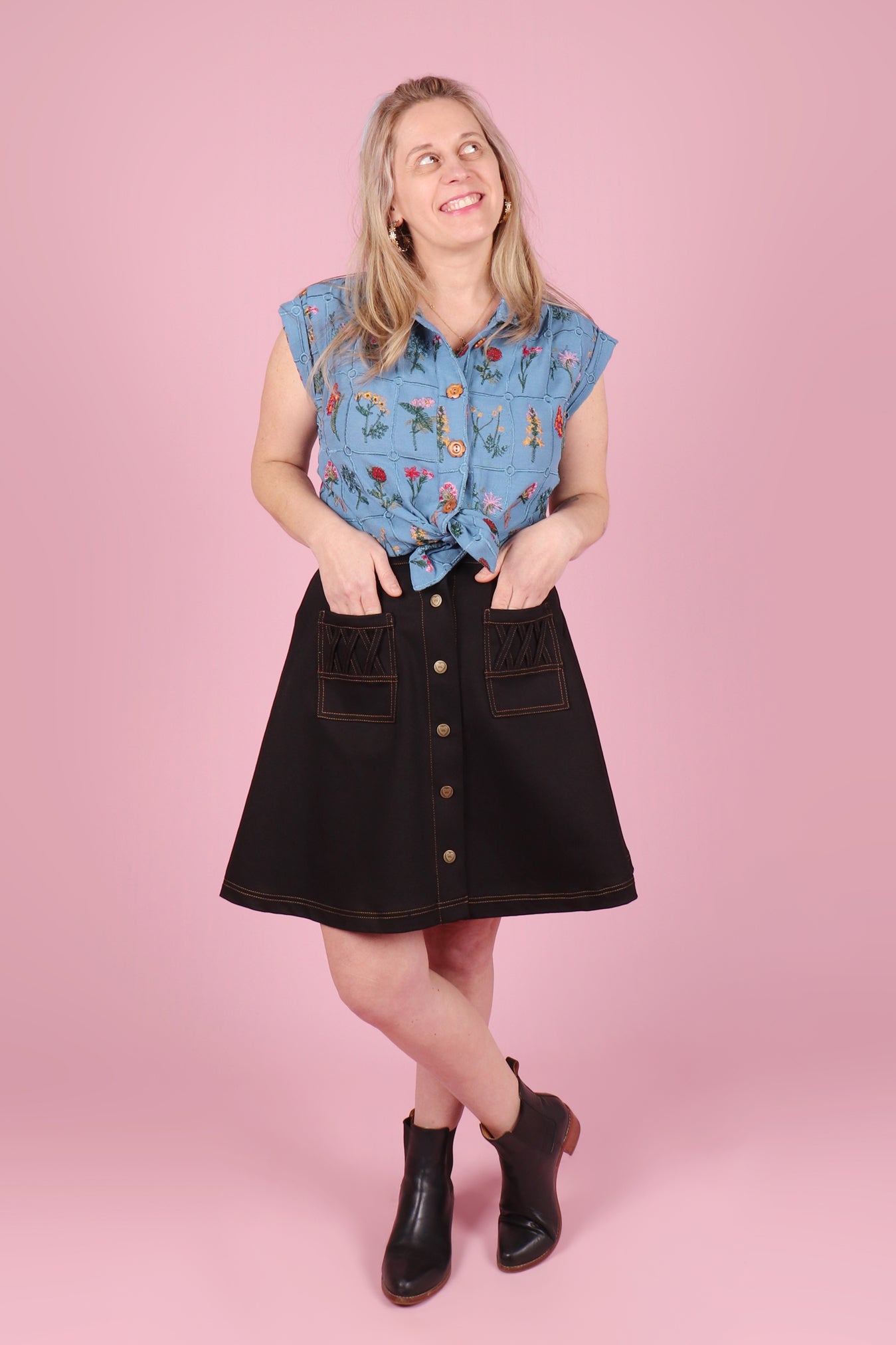 Trixie Shirt Embroidered Botany Ocean Blue