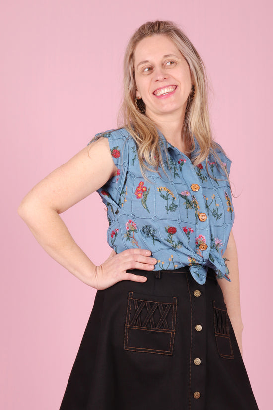 Trixie Shirt Embroidered Botany Ocean Blue