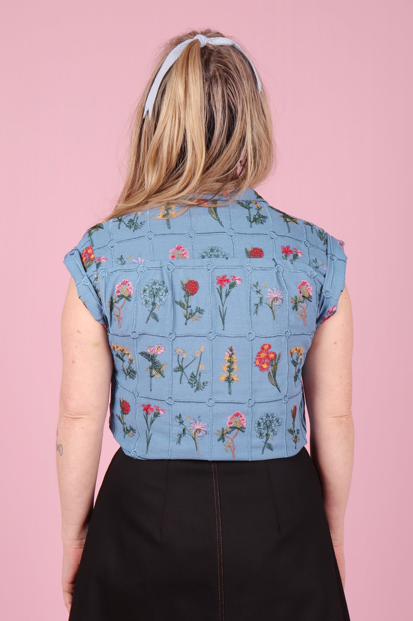 Trixie Shirt Embroidered Botany Ocean Blue