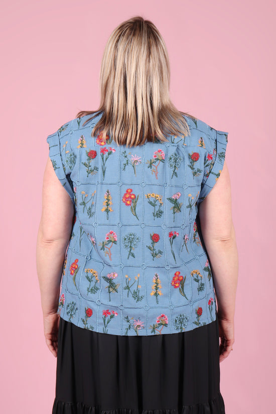 Trixie Shirt Embroidered Botany Ocean Blue