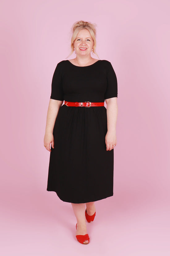 Winnie Dress Broken Heart Black