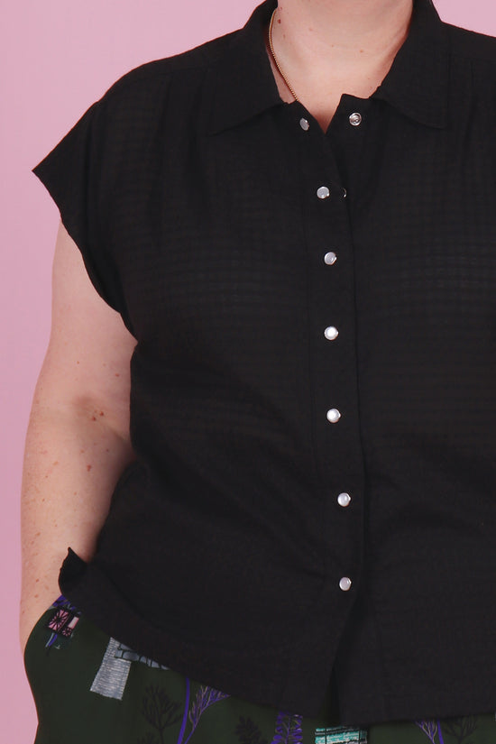 Trixie Shirt Blackthorn