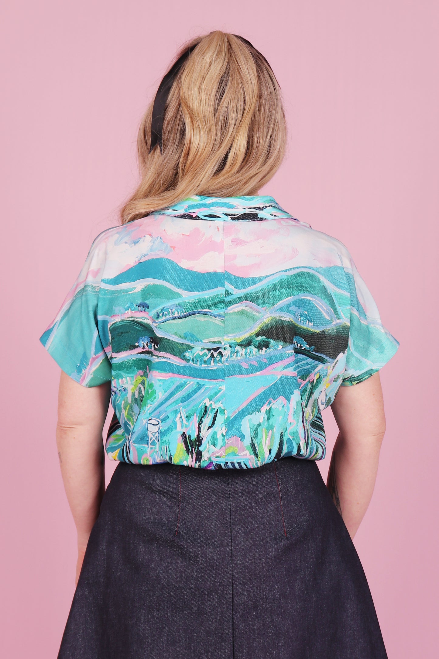 Emma Shirt Cockatoo Country