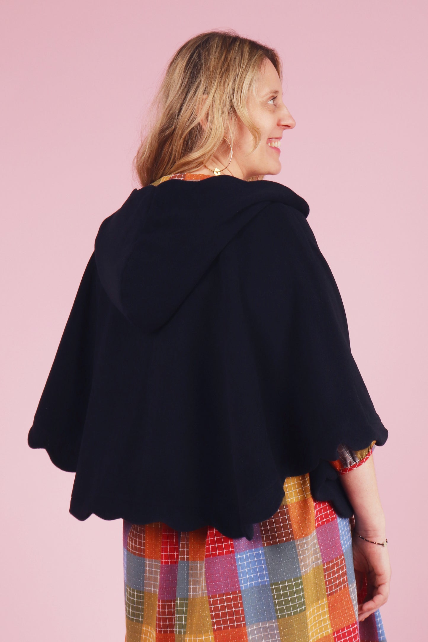 Chelsea Cape Navy Hopscotch Plaid