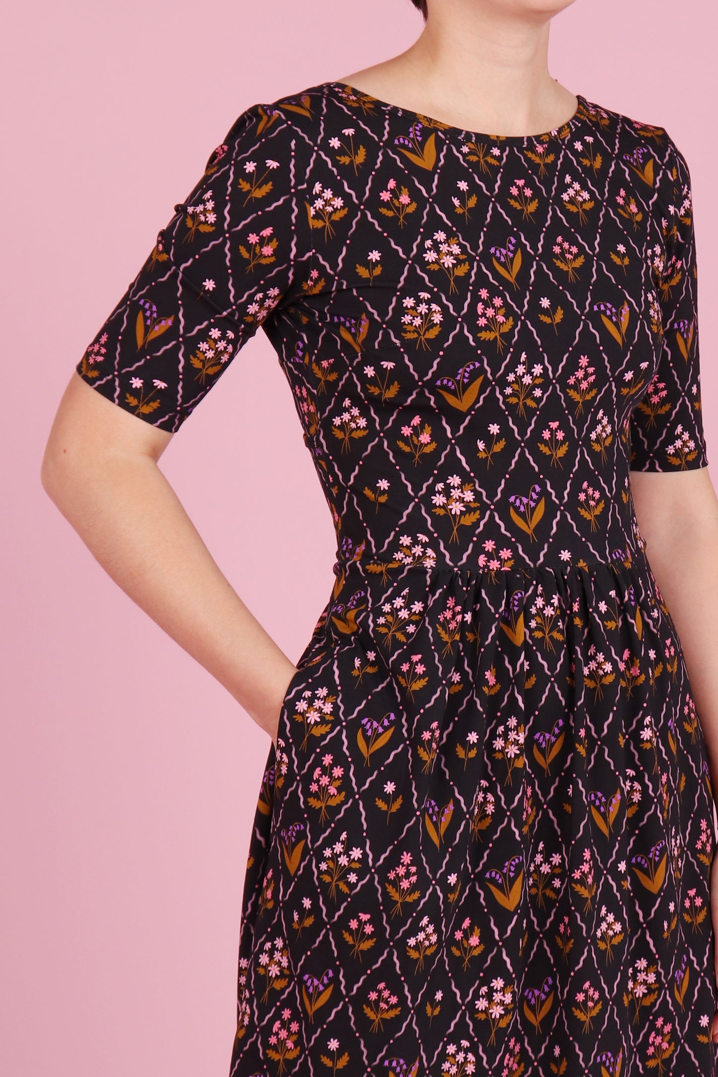 Winnie Reversible Dress Midi Maisie Daisy