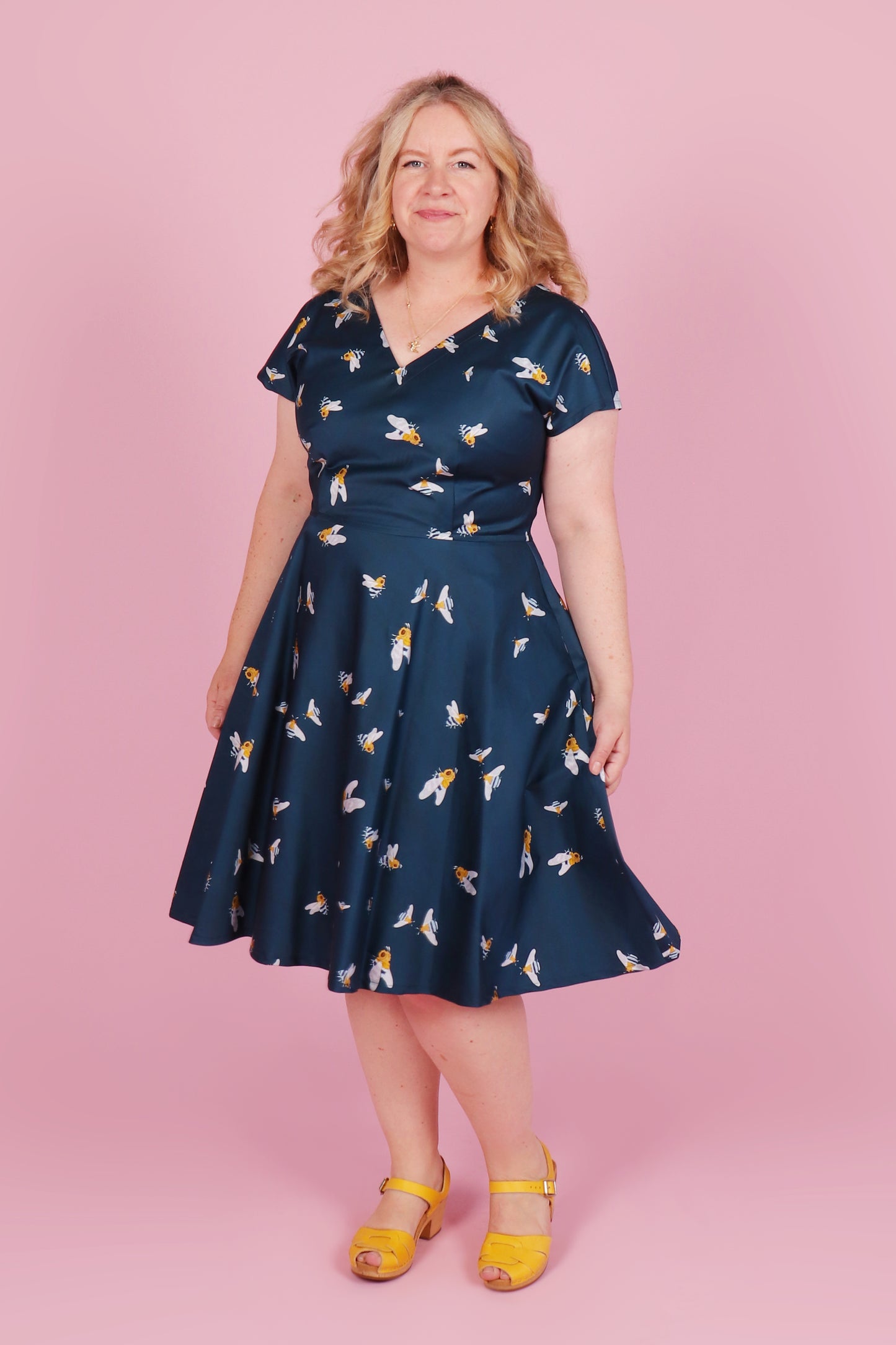 Belinda Dress Native Bees Navy made590 Belinda Dress Native Bees Navy made590