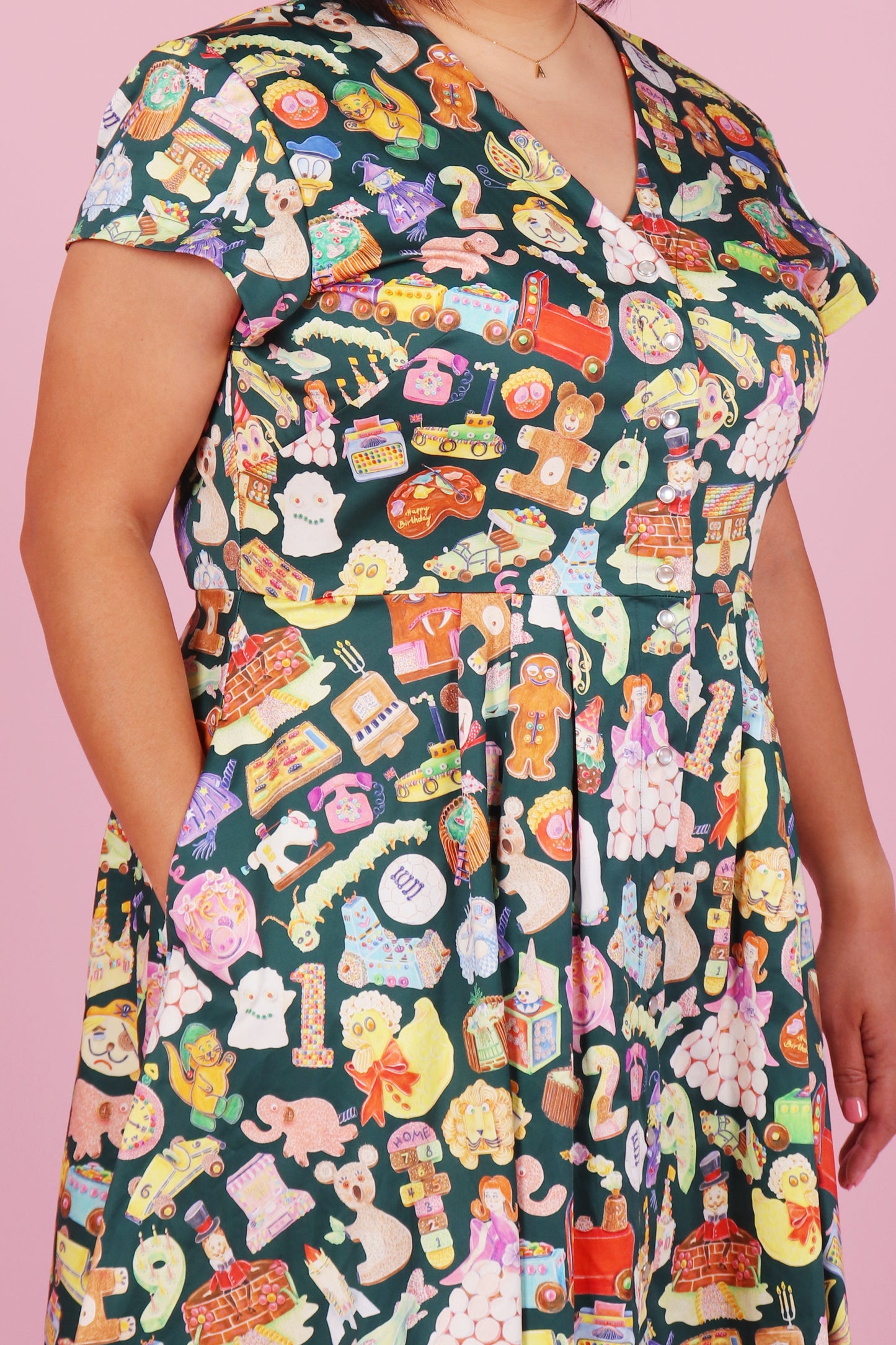 Saski Dress Cookbook Cakes