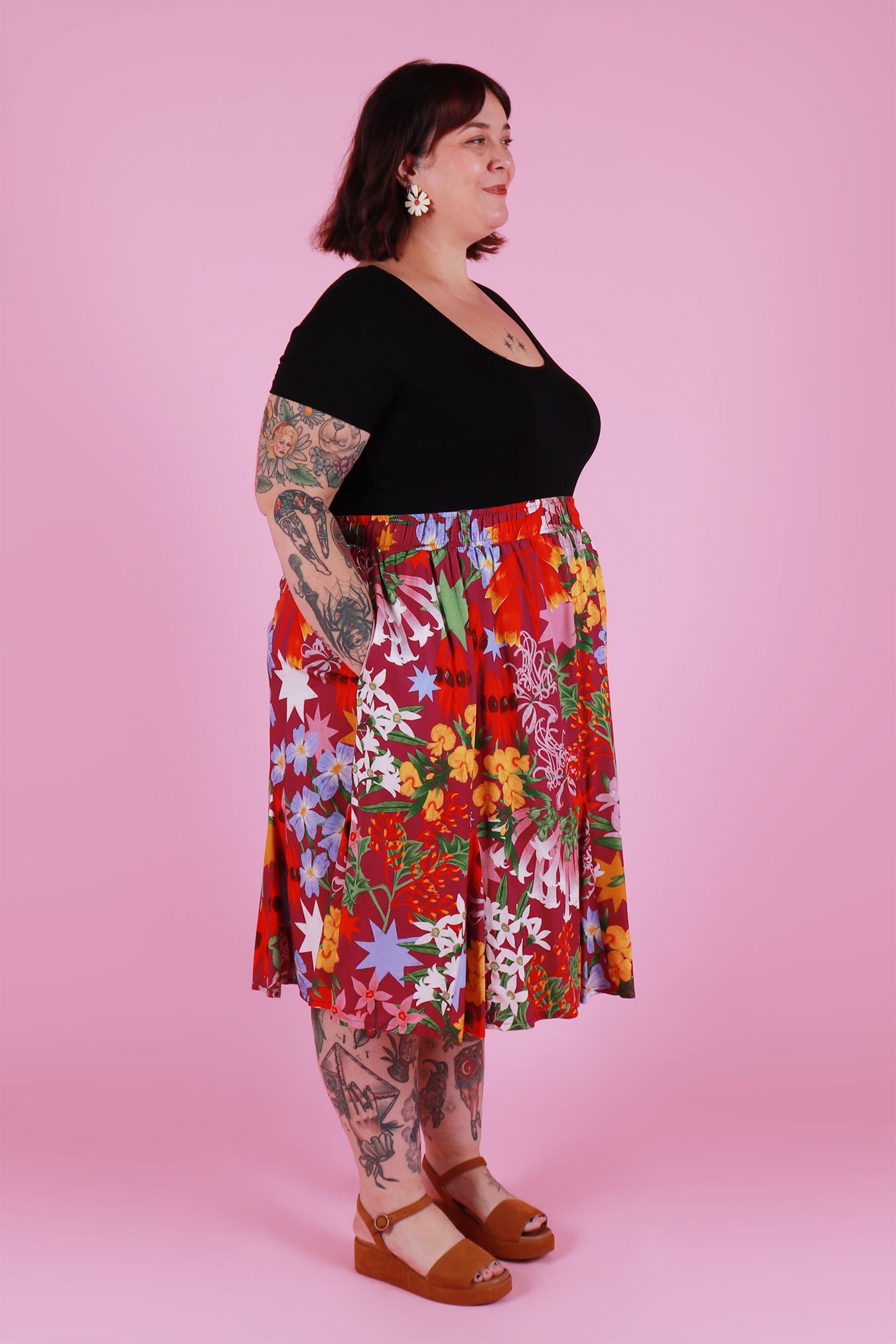 Load image into Gallery viewer, Gillian Skirt Long Festive Floral
