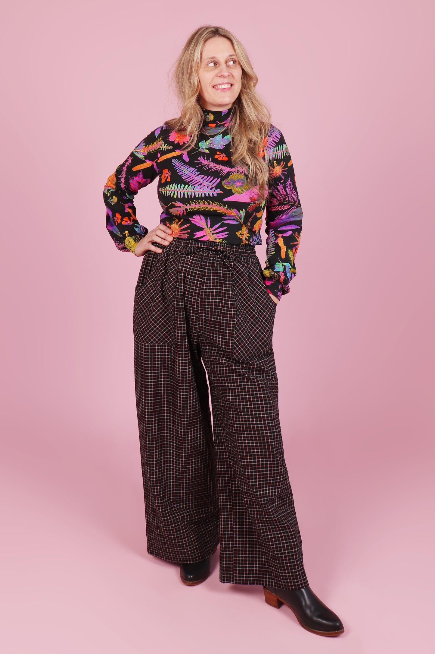 Bronte Skivvy Rainbow Botanist