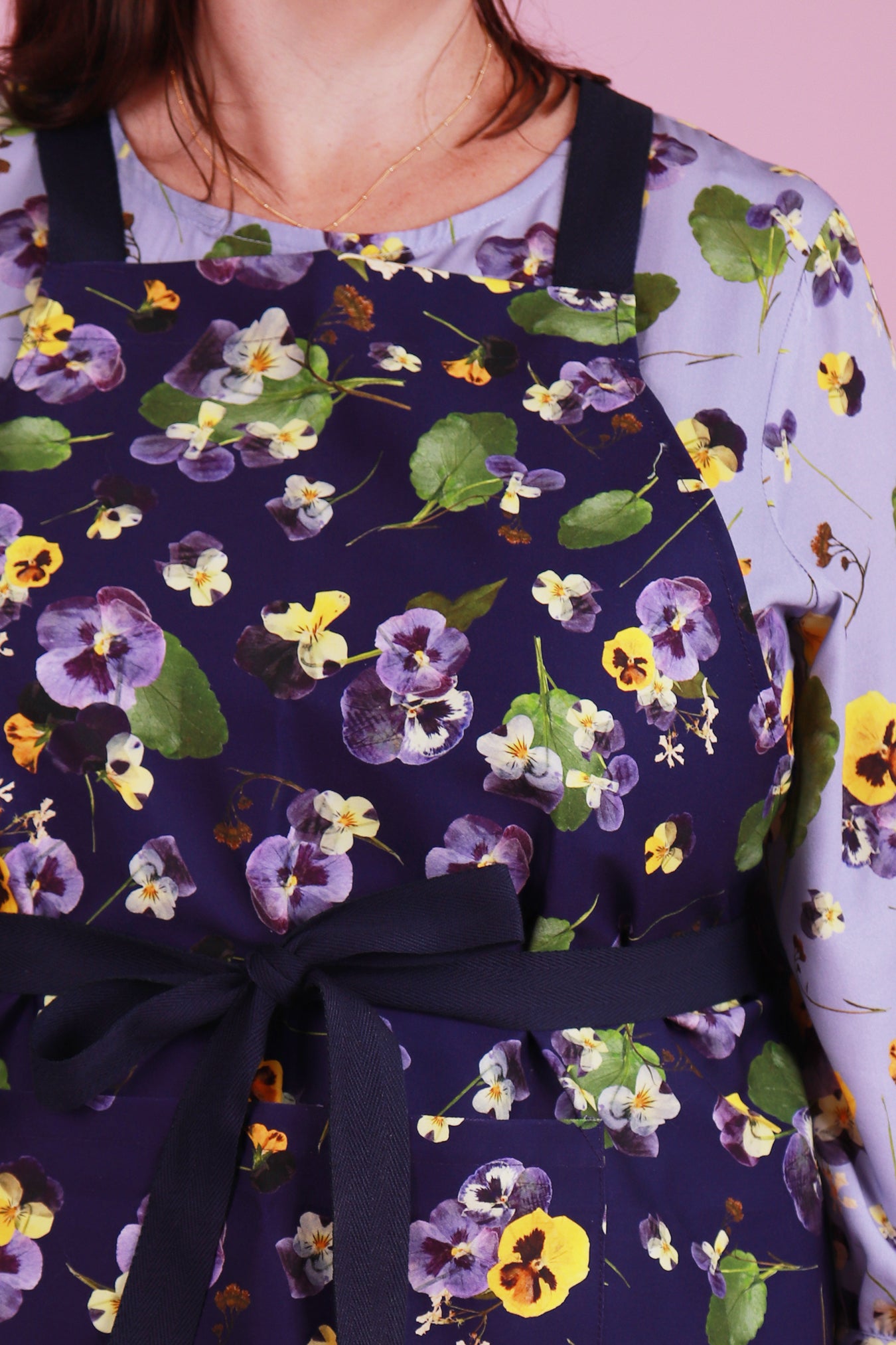 Sandy's Pansy Apron