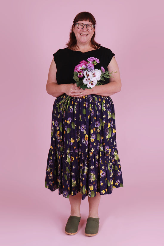 Rayna Skirt Luxe Sandy's Pansy