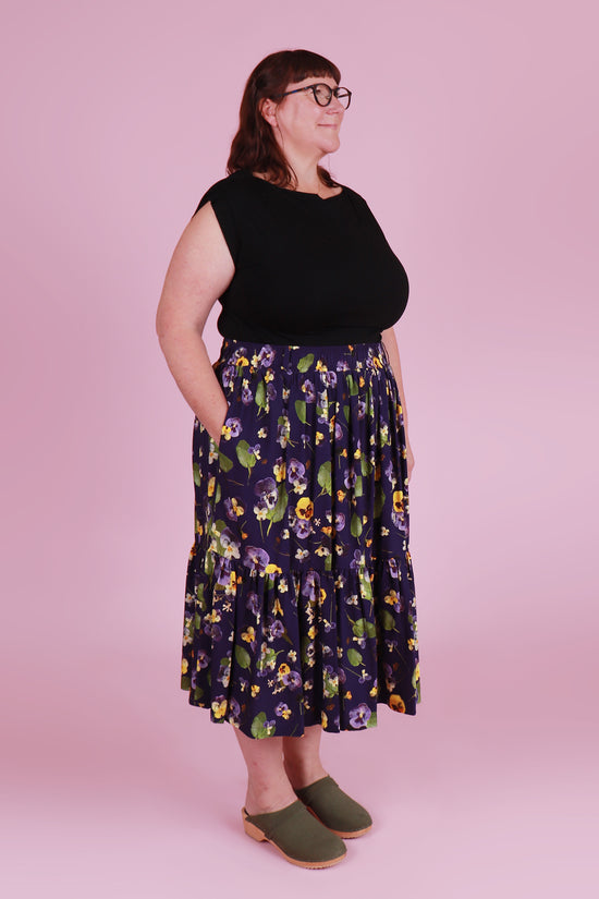 Rayna Skirt Luxe Sandy's Pansy