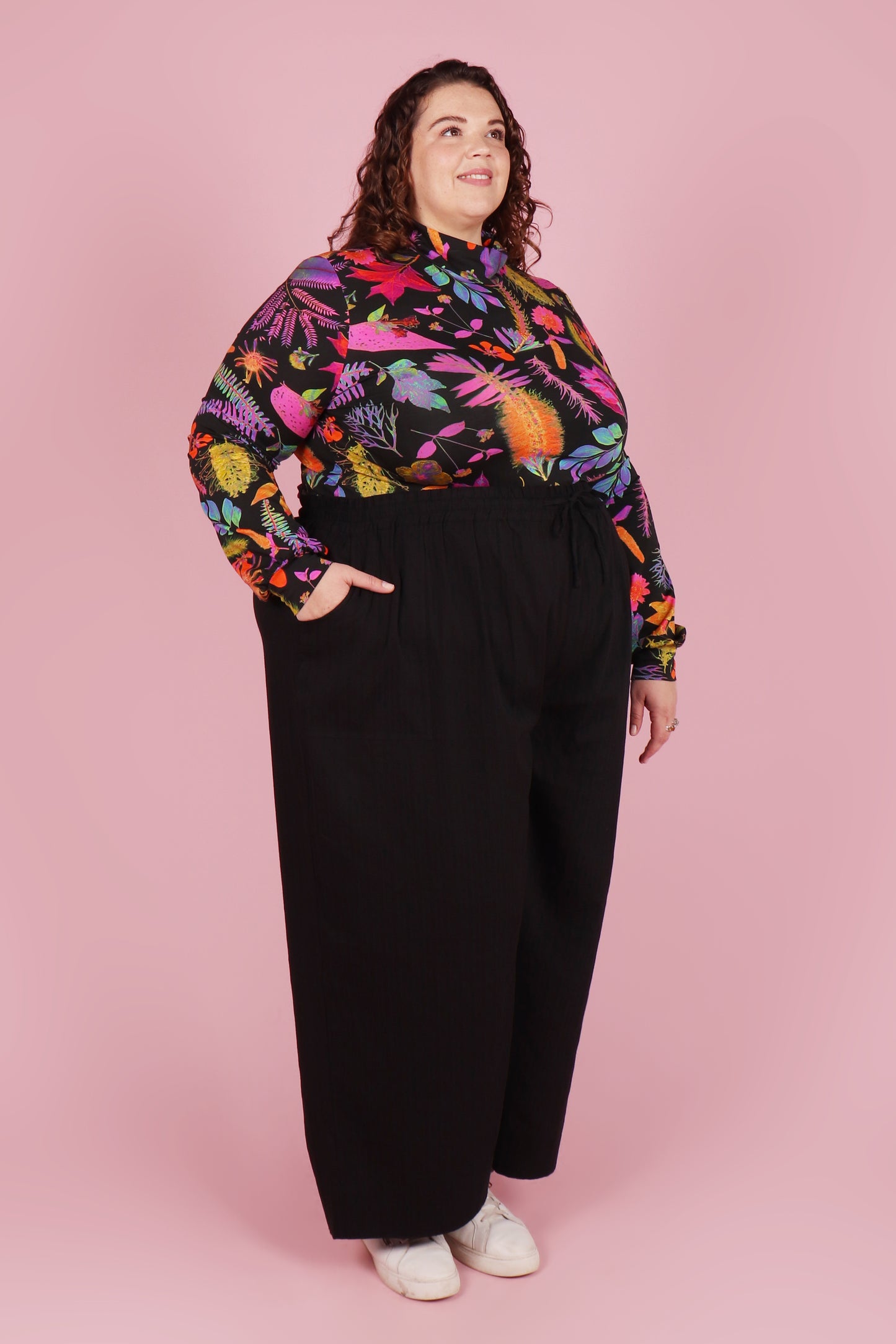 Paloma Pants Embossed Blackout