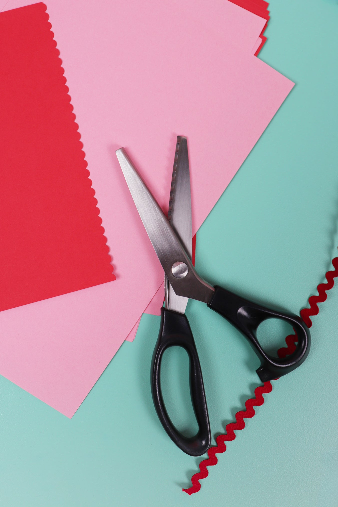 Scallop Scissors 7mm