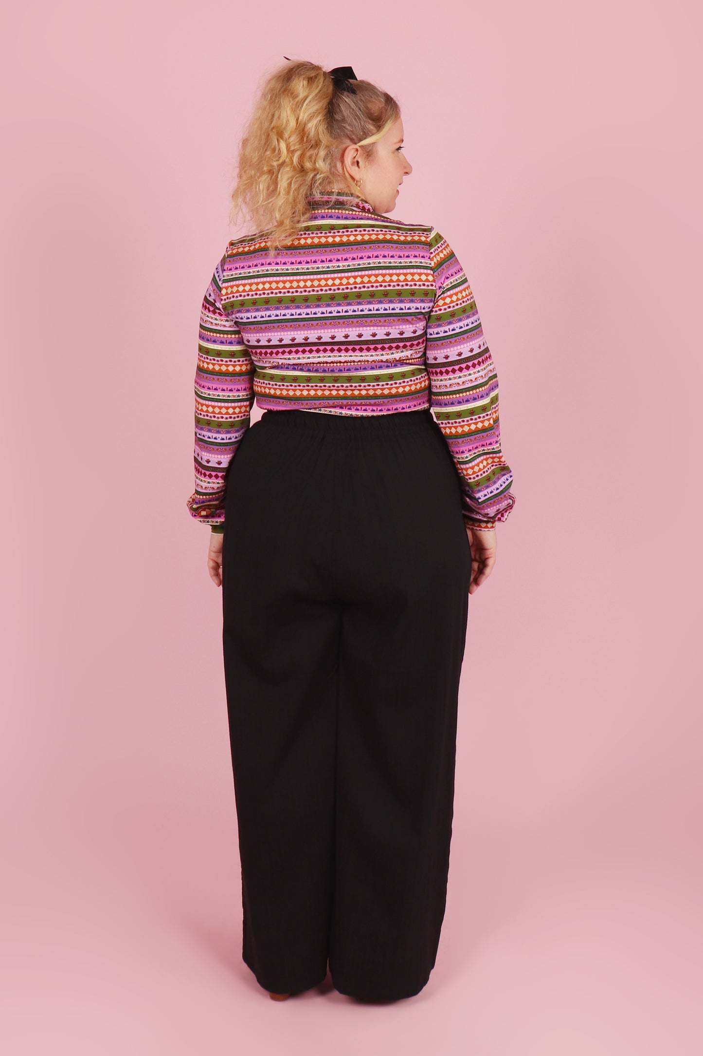 Paloma Pants Embossed Blackout