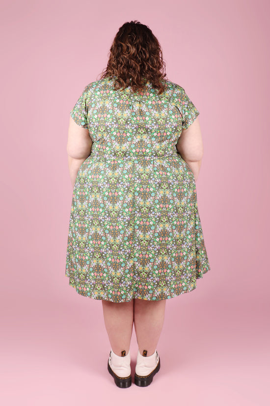 Saski Dress Kawaii Meets Morris