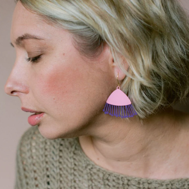 Midi Gum Blossom Flower Earrings Pink/Eggplant