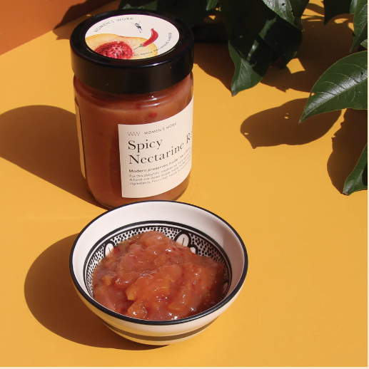 Women’s Work Spicy Nectarine Relish Grande 330g