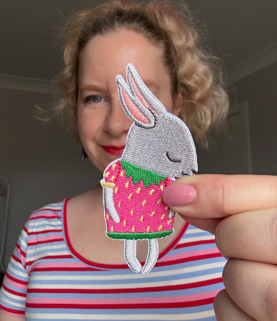 SBR Patch Strawberry Bunny Pink Grey