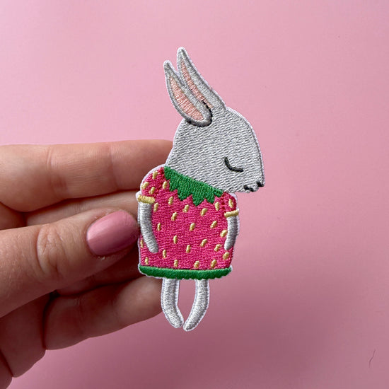 SBR Patch Strawberry Bunny Pink Grey