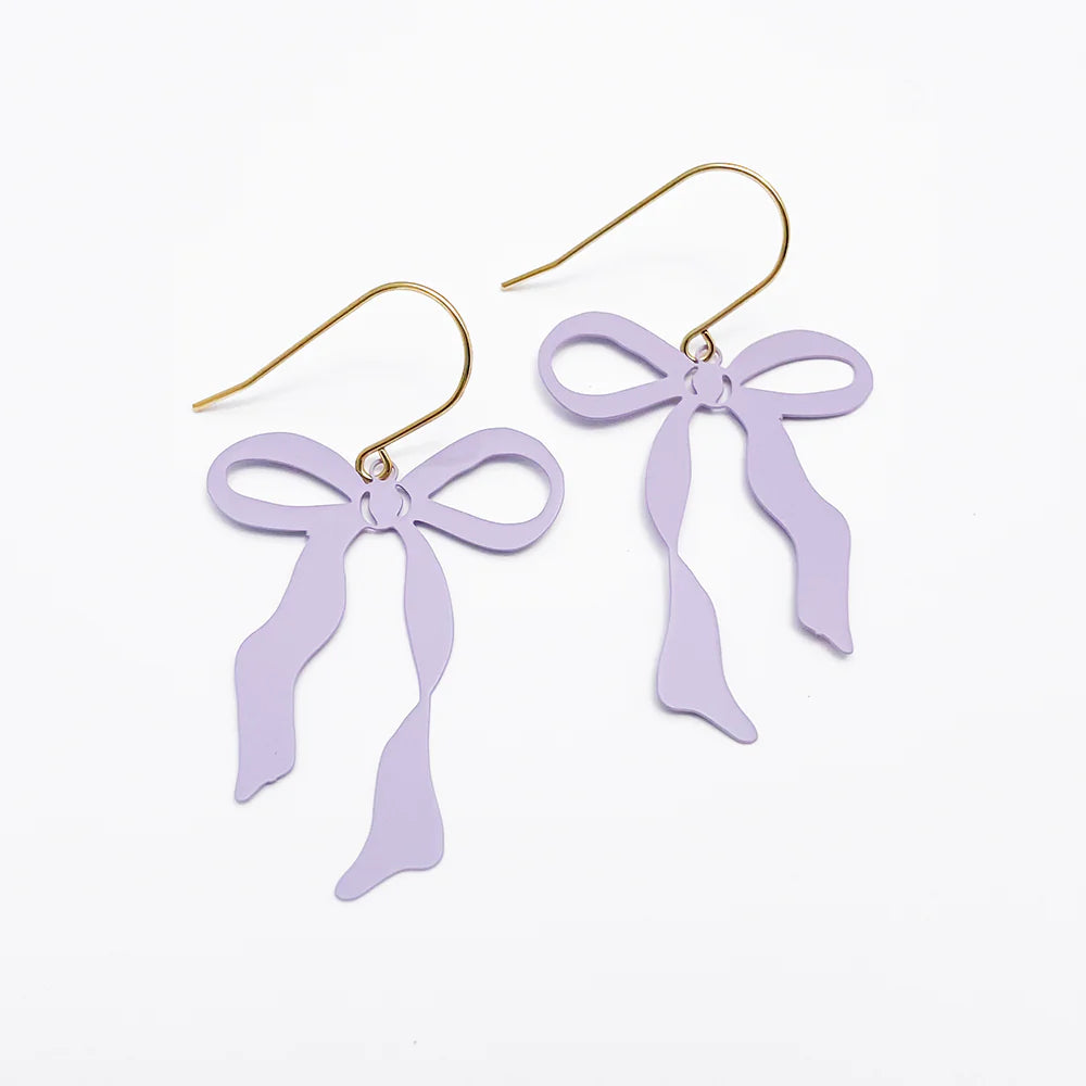 Midi Bow Earrings in Delicate Lilac