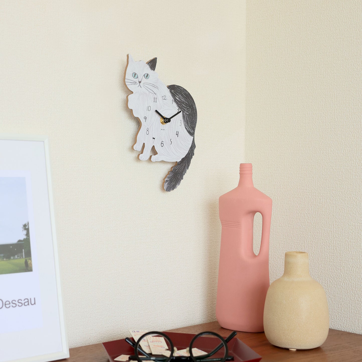 Matsuo Miyuki Diecut Wall Clock Crown Cat