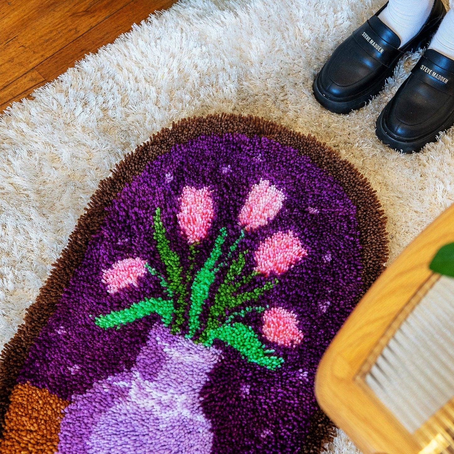 TULIPS FLOWER VASE - XL Rug Making Kit