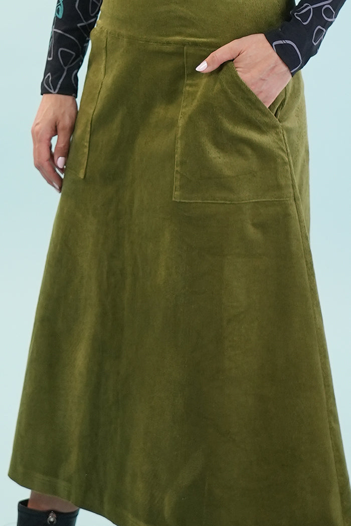 Amy Midi Skirt - Corduroy in Moss Green