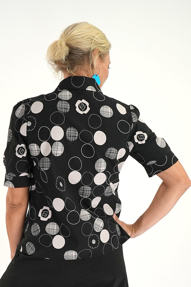 Load image into Gallery viewer, Coco Shirt Jotto Black
