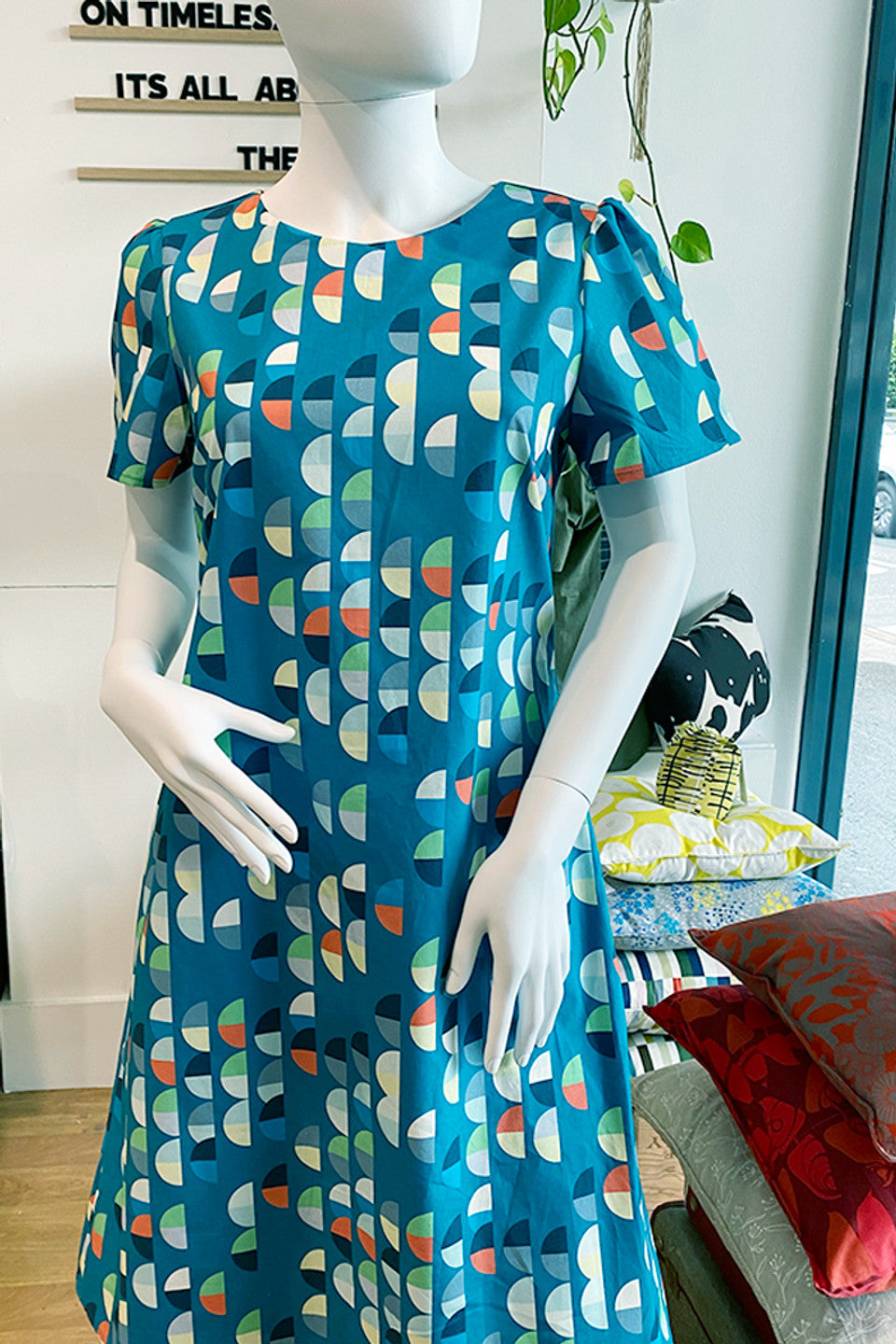Load image into Gallery viewer, Debbie Dress Mini Semi
