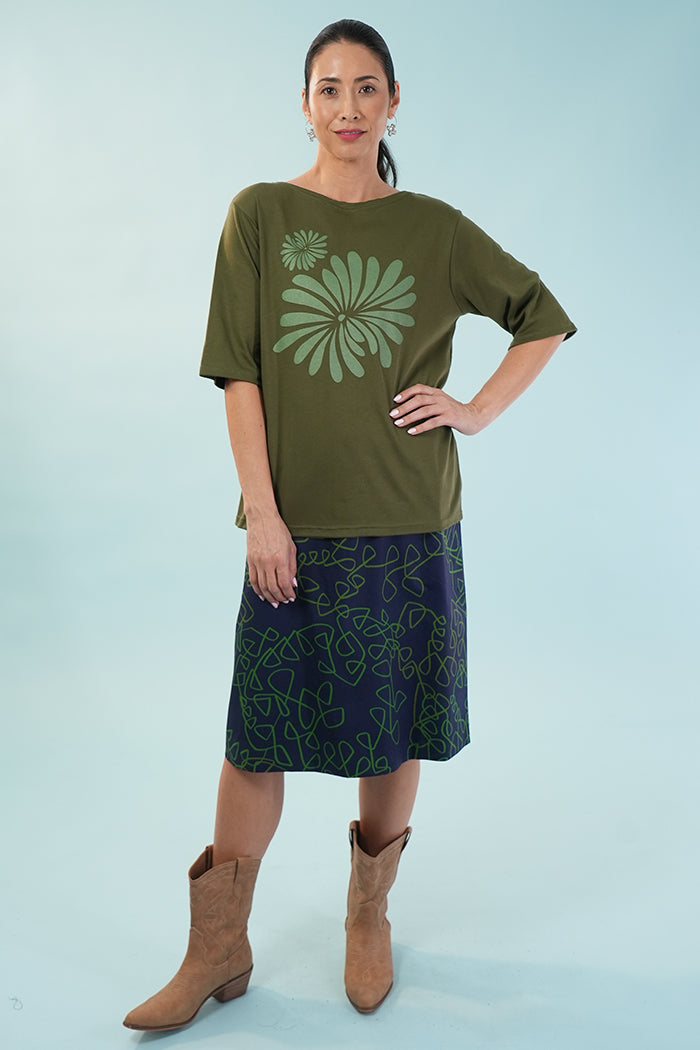 Dee Pl Tee - Jap Floral Metallic Green/Olive
