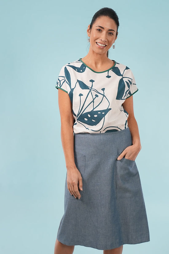 Tilly Top | Woodcut Flowers Arctic blue/bleach
