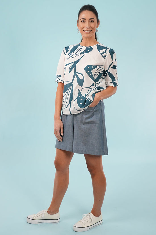 Martha Top - Woodcut Flowers Print in Arctic Blue & Bleach
