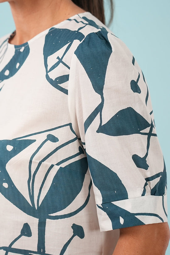 Martha Top - Woodcut Flowers Print in Arctic Blue & Bleach