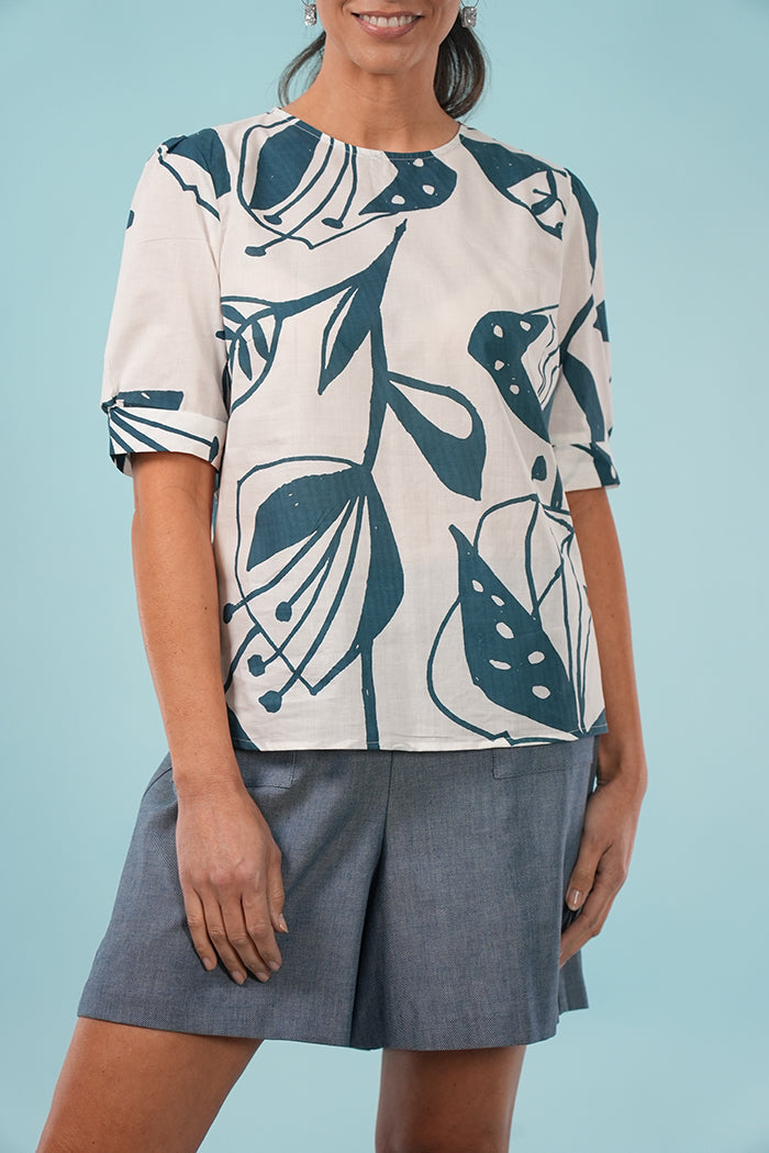 Martha Top - Woodcut Flowers Print in Arctic Blue & Bleach