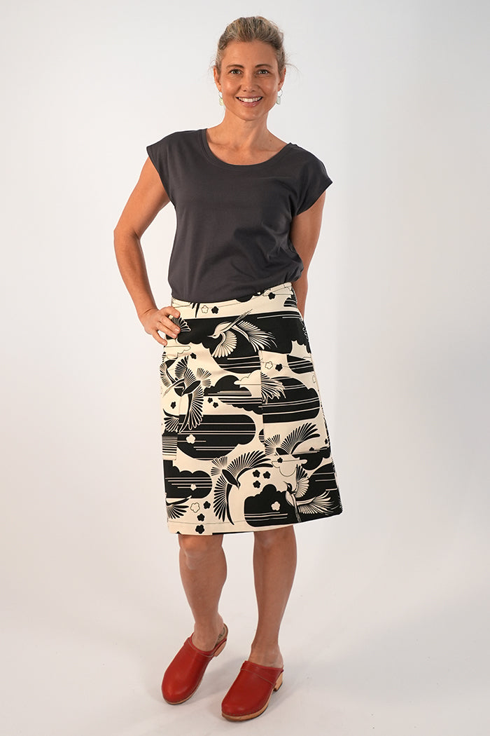 Heidi Skirt Birdy Black Short