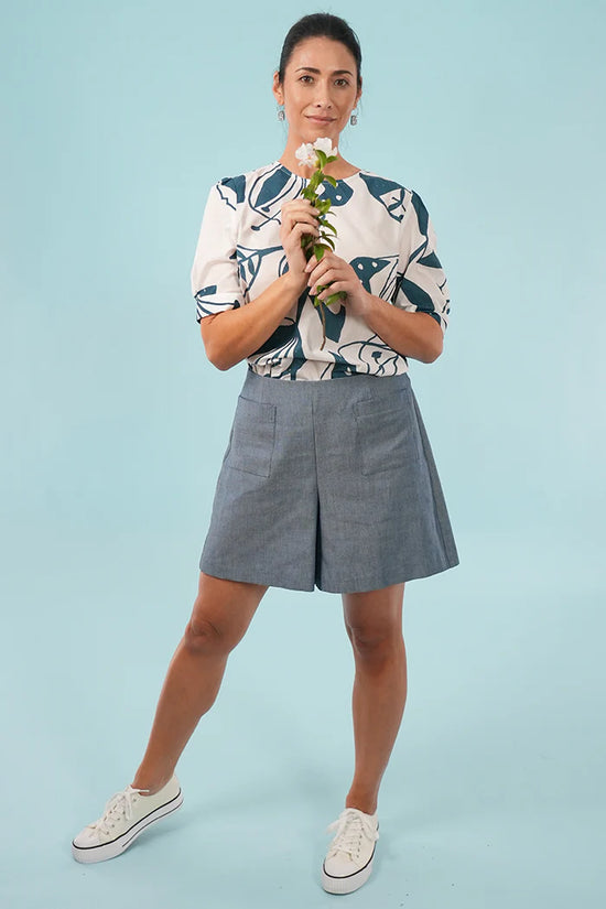 Betty Shorts Chambray Blue