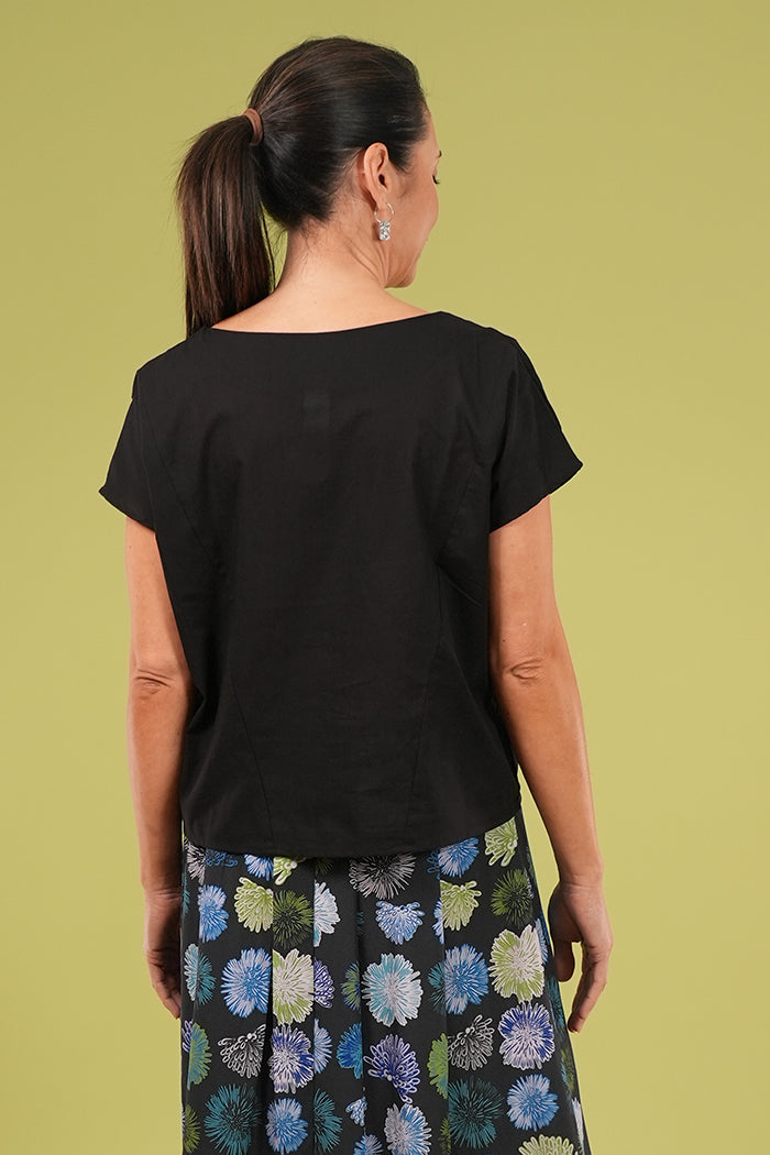 Thea Top - Plain Black