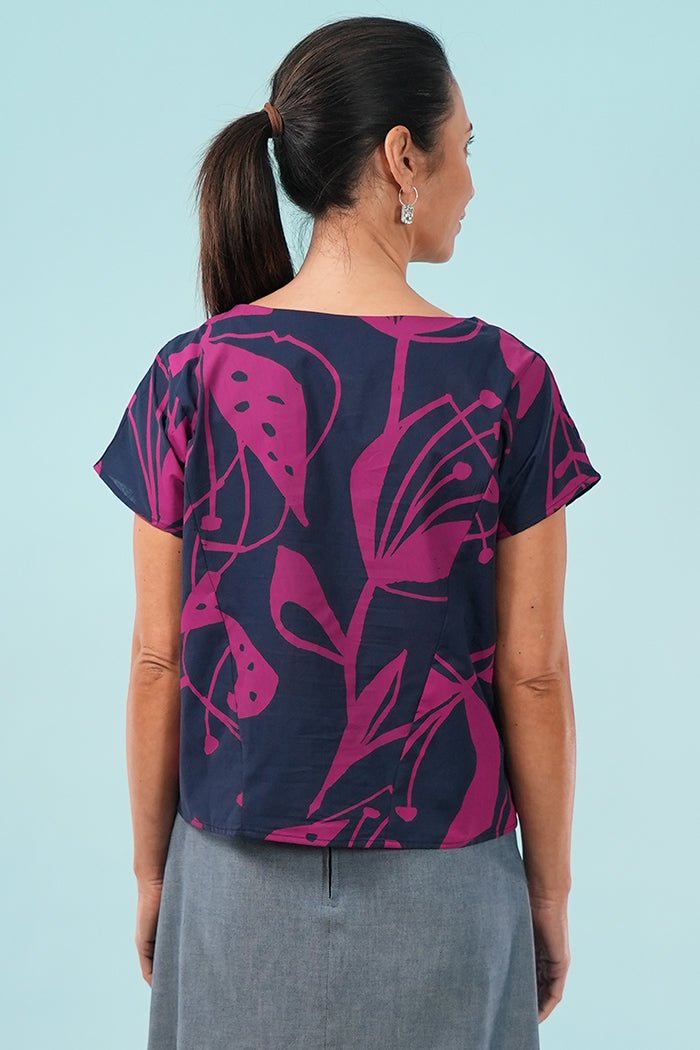 Thea Top - Woodcut Flowers in Cerise on Navy