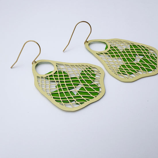 String Bag Earrings in Custard with Limes