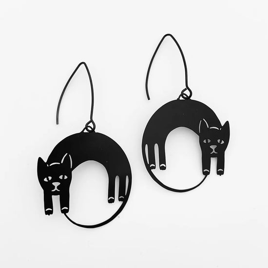 Mini Lazy Cat Earrings Black