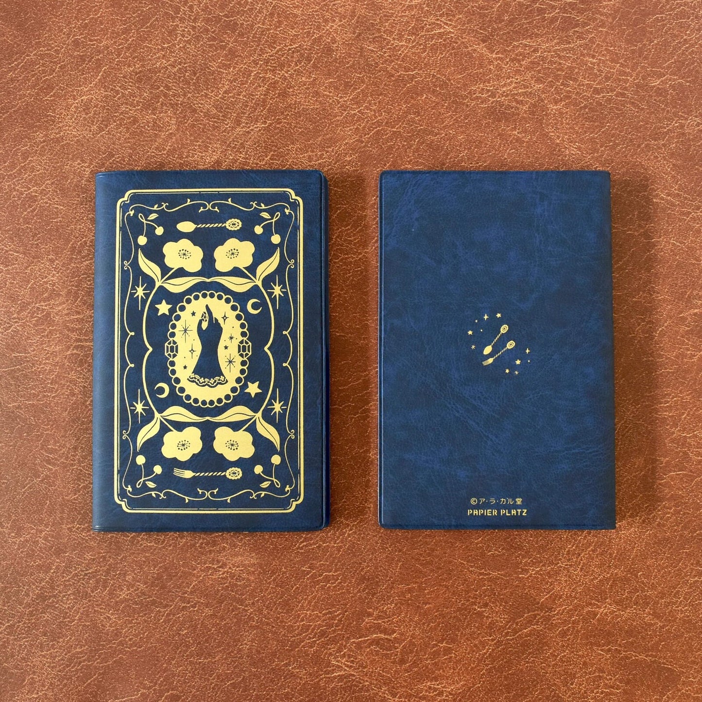 Notebook Mystic Hand Cafe