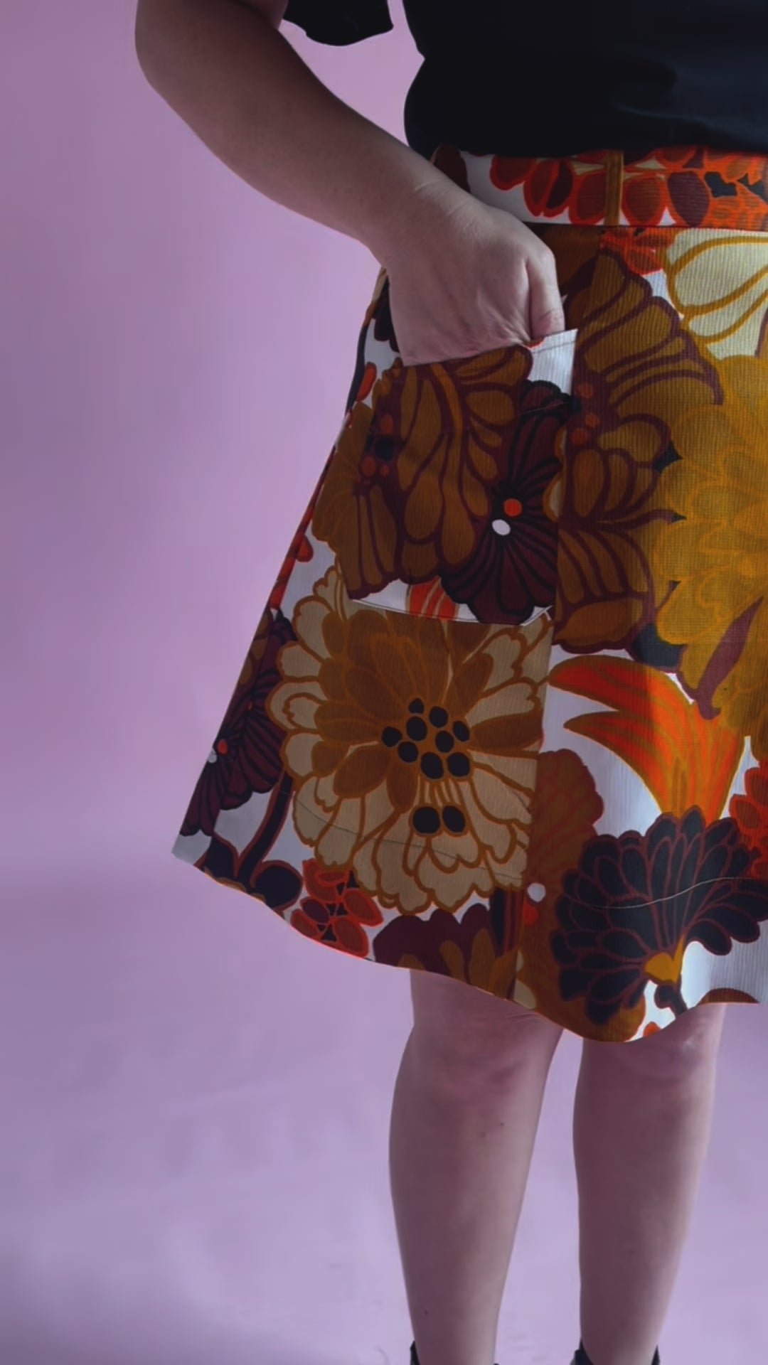 Load and play video in Gallery viewer, Alice Skirt Vintage Goodness
