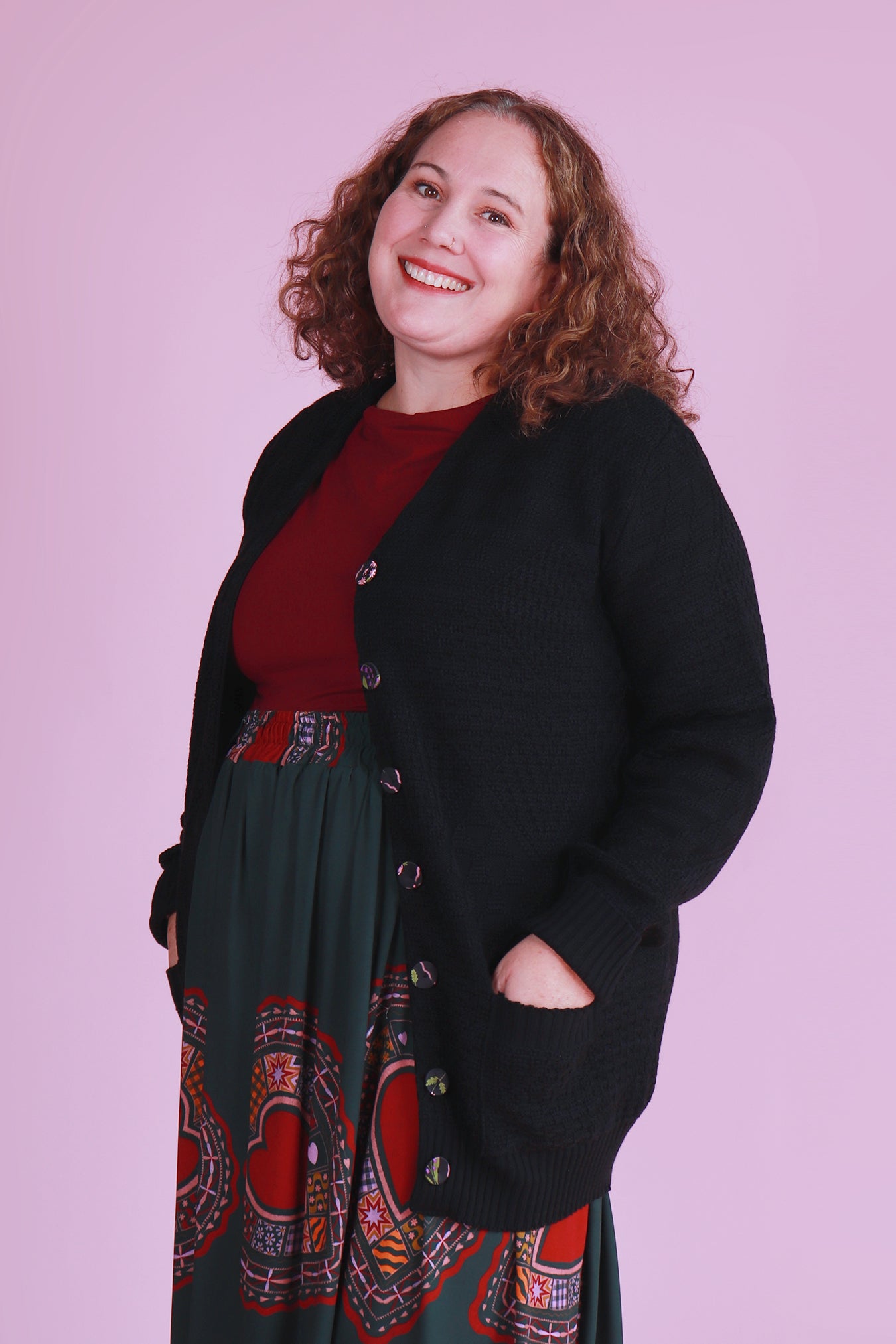 Load and play video in Gallery viewer, Cosy Clementine Cardie Sooty
