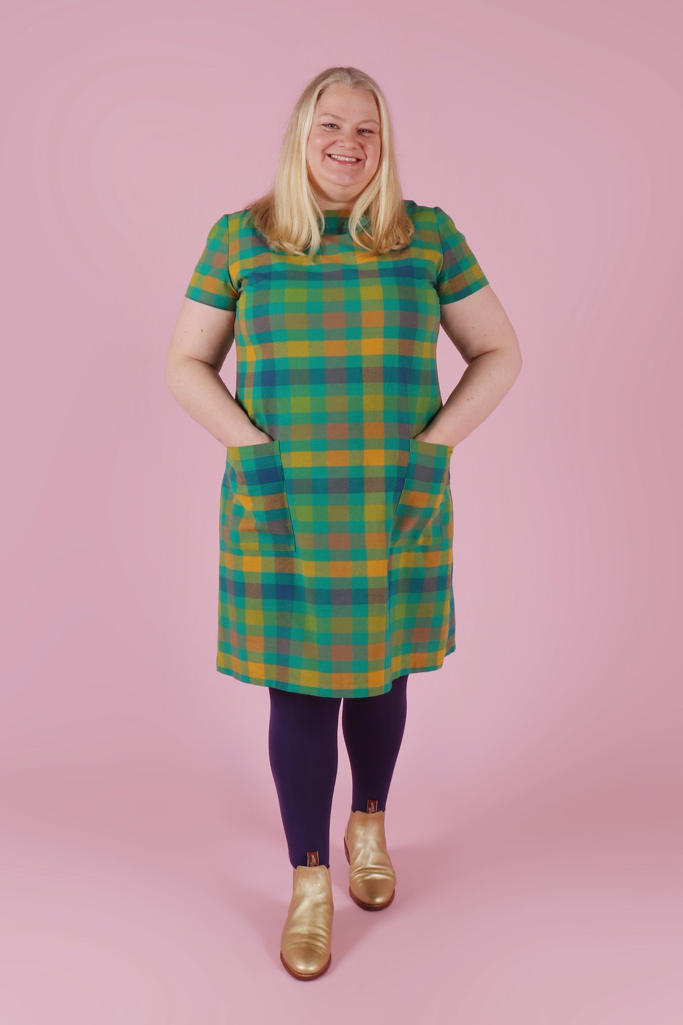 Load and play video in Gallery viewer, Penelope Dress Nikon Plaid
