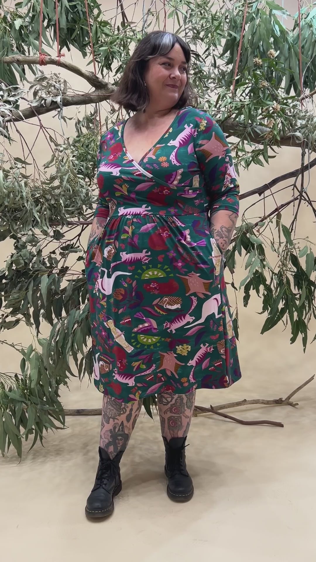 Load and play video in Gallery viewer, Wild Natives Winnie Dress Midi

