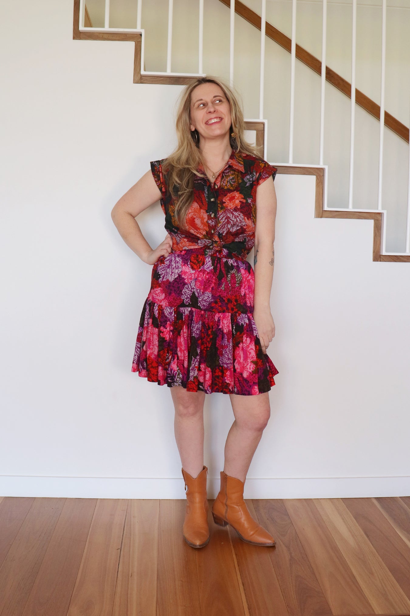 Load and play video in Gallery viewer, Rayna Skirt Granny&amp;#39;s Garden
