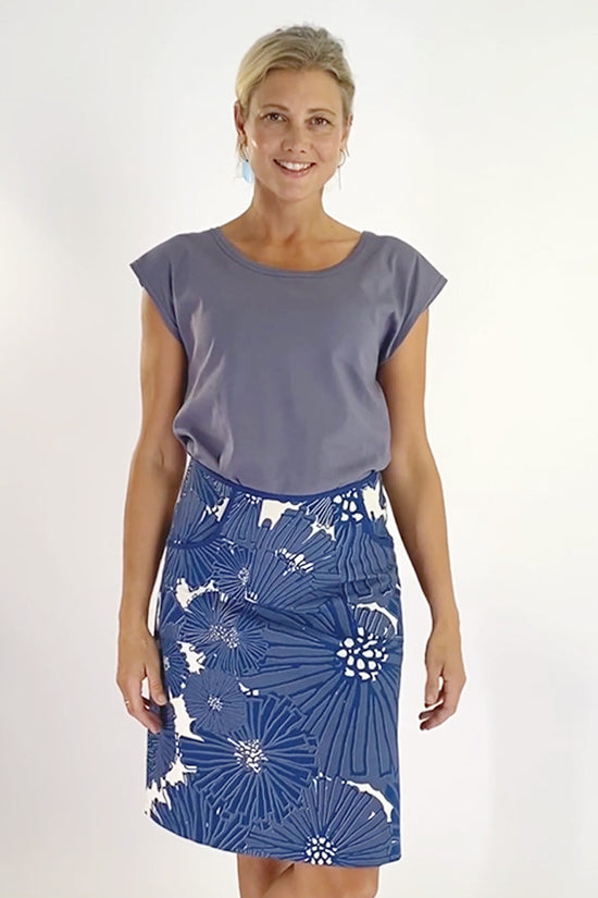 Load image into Gallery viewer, Ava Skirt Short Dahlia Blue
